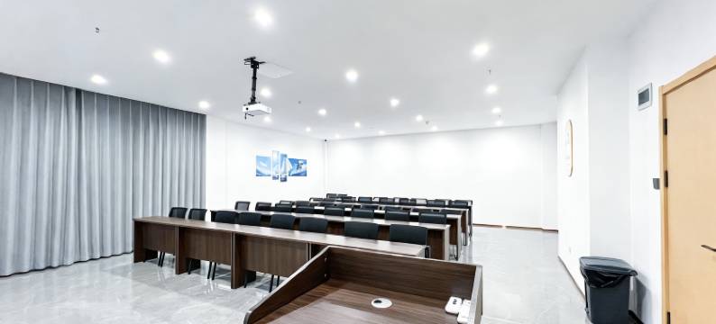 潮漫酒店(三河燕郊沃尔玛店)图片