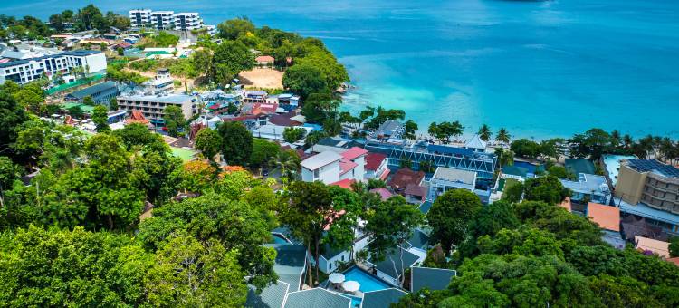 安缇娅卡塔海景别墅酒店(Anthiya Seaview Villa Hotel Phuket)图片