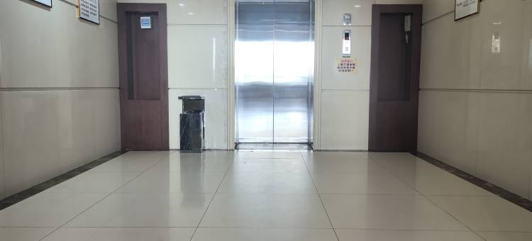 雅致轻奢酒店(扶沟一峰城市广场店)图片