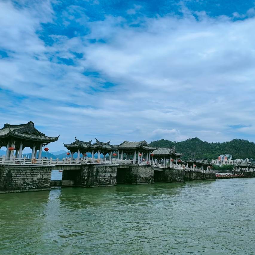 铂顿元世纪酒店(潮州韩江西溪店)图片