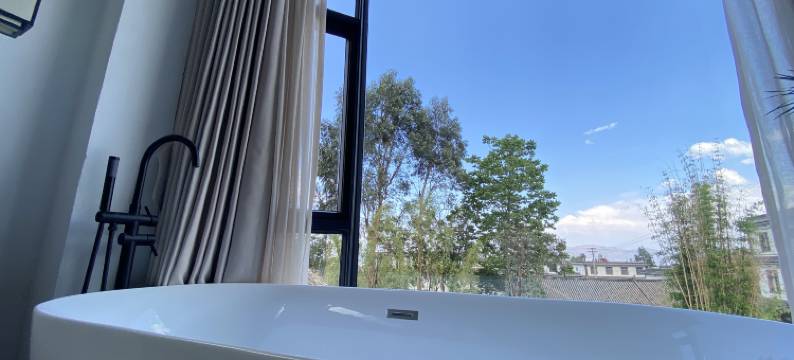 大理栎社客栈图片