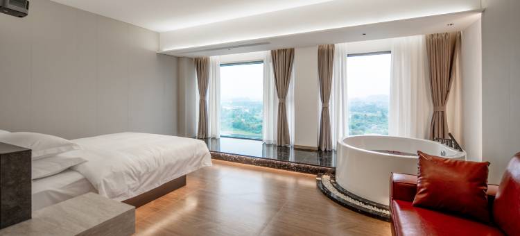 山水青年江景酒店(乐山师范学院店)图片