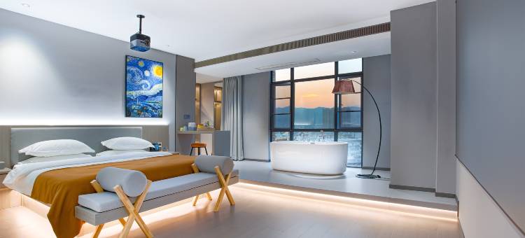 蒙自莫及艺术画展酒店图片