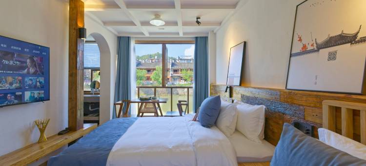 凤凰古城山也江景民宿图片