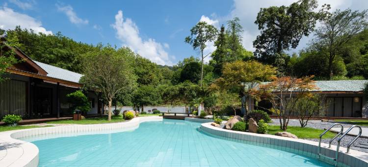 竹野仙踪花园民宿(庐山西海风景名胜区店)图片