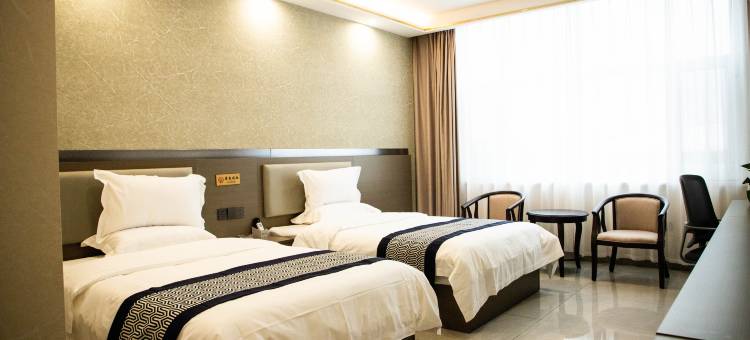 阿瓦提中普大酒店(刀郎文化广场店)图片