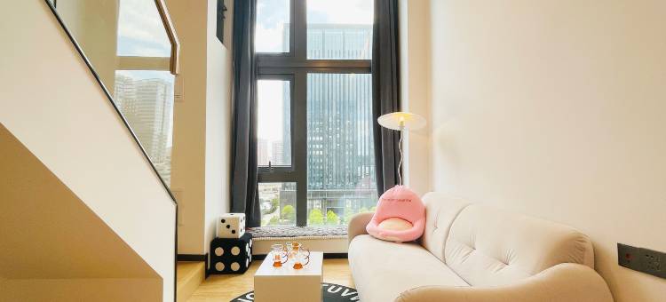 三沐居LOFT高空观景公寓(龙光世纪商务中心店)图片