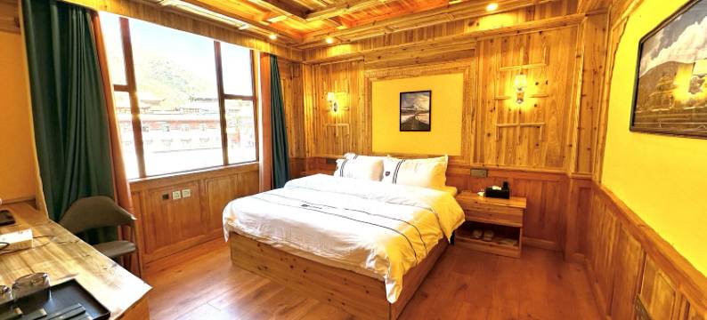 木雅雪地精品民宿(塔公镇店)图片