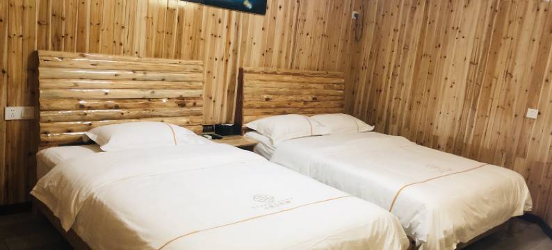 小昆仑民宿(屏山峡谷景区店)图片