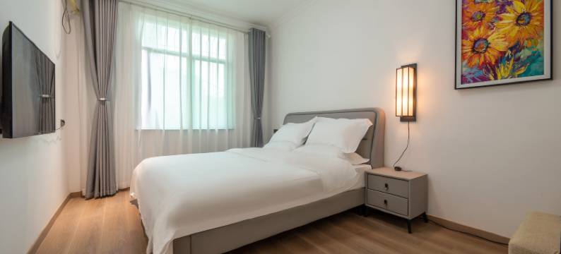 香柏清舍旅居套房酒店(西安钟楼东大街店)图片