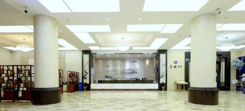 南京纳尔达斯大酒店(南京南站双龙大道地铁站店)图片