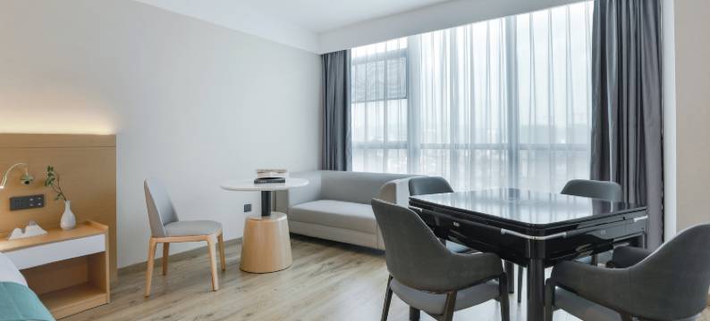 悦程四季酒店(桐梓高铁东站店)图片