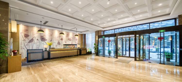 锦江都城酒店(上海静安彭浦新村地铁站店)图片