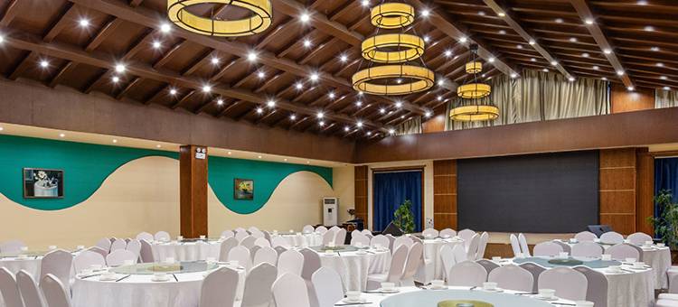 长白山池西万达悦华loft酒店(长白山西景区旅游服务中心店)图片