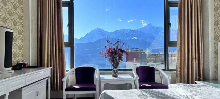 德钦格瓦坚景观酒店图片