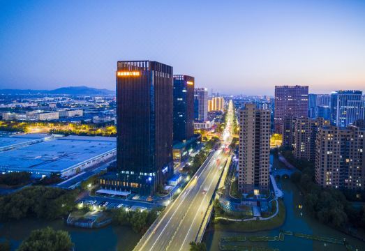 长兴洪运国际酒店外景图