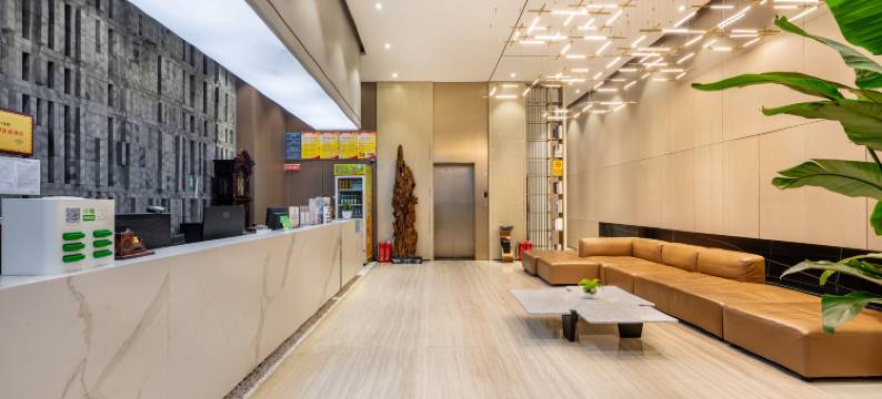 润杨商务酒店(秦皇岛火车站万达广场店)图片