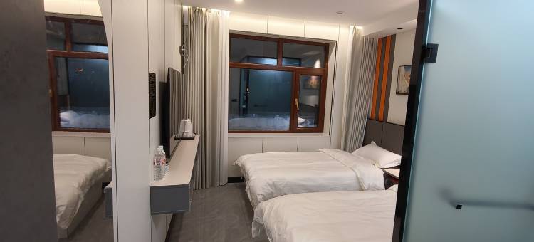 孙吴毅依佳酒店图片