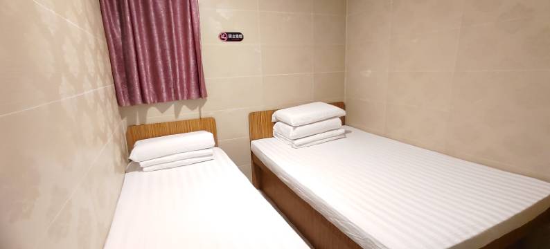 香港广易商务宾馆(旺角地铁E1出口)图片