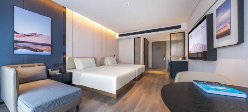 广州白云站聚龙地铁站亚朵酒店图片