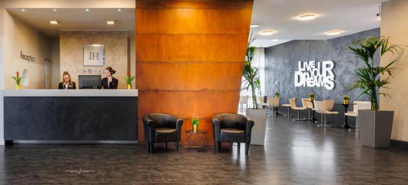 米兰罗兰特吉欧 iH 酒店(iH Hotels Milano Lorenteggio)图片