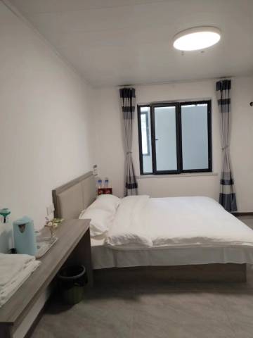 福奥客栈(北京大兴生物医药基地地铁站店)