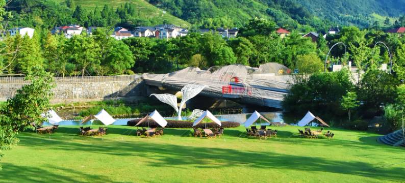 杭州鸬鸟希尔顿花园酒店图片