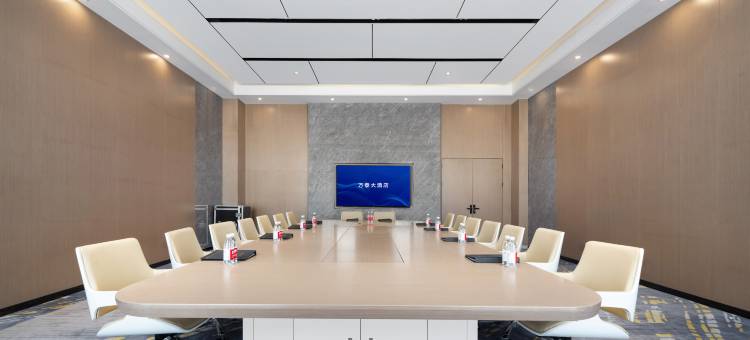 大柴旦万泰大酒店图片