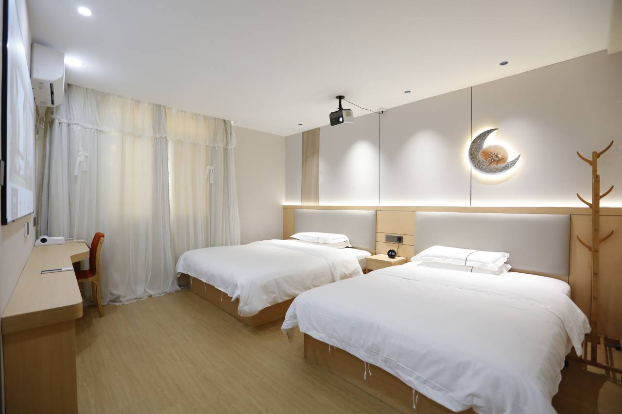 栖语民宿(户部巷黄鹤楼店)