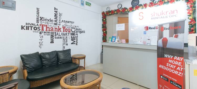 红门酒店Plus靠近坦博 帕拉纳克(RedDoorz Plus near Tambo Paranaque)图片