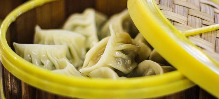 铂晶轻奢酒店(昭通古城省耕文化公园店)图片