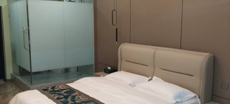 泽旭民宿(江北大学城地铁站店)图片