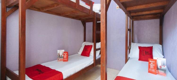 红多兹酒店@黄金旅客传统旅馆(RedDoorz @ Golden Travellers Inn Antique)图片