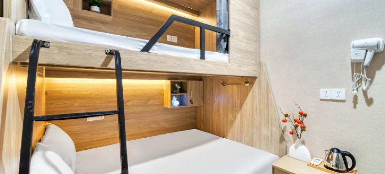 花妖钱塘酒店(杭州西湖湖滨龙翔桥地铁站店)图片