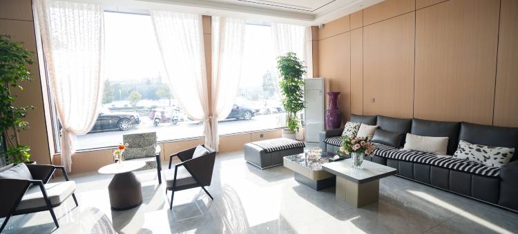 美禾酒店(汝州火车站店)图片