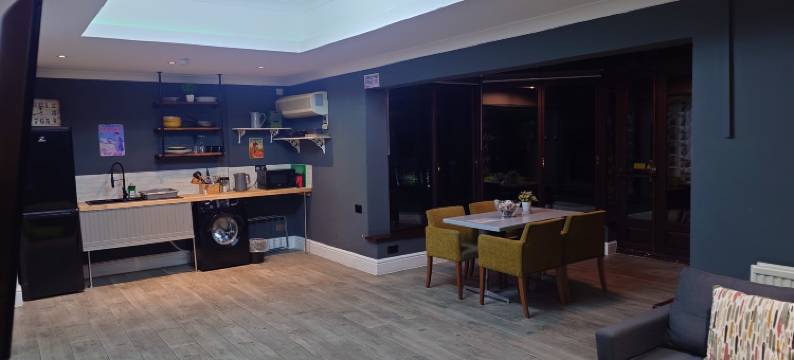 Dancenter 伯明翰机场附近Nec(Dancenter Birmingham Airport Near NEC)图片