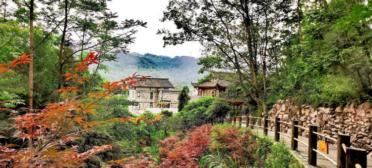 邛崃源窝子酒庄图片