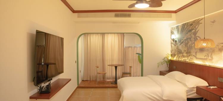 傣乐江居(西双版纳景洪江边夜市泼水广场店)图片