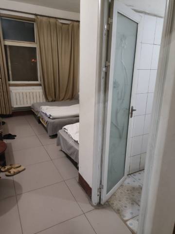 宝中招待所(宝山大道新乡北站店)