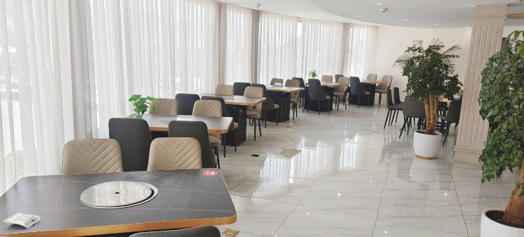 格林豪泰(八宿然乌湖风景区店)图片