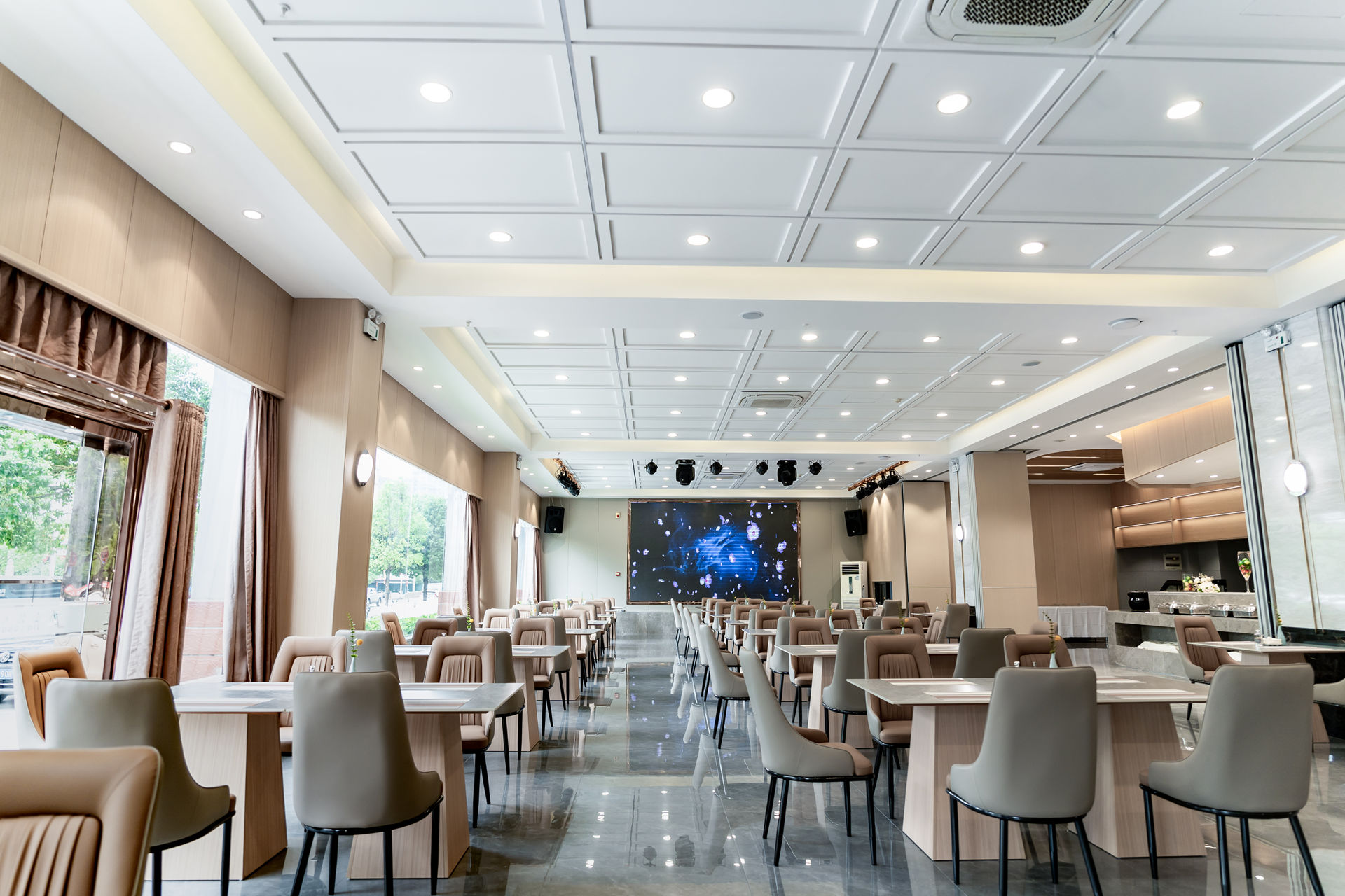 Jin Long Hotel Over view