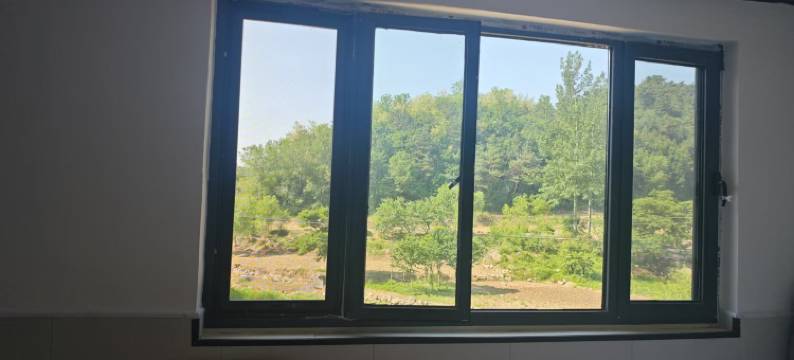 柱角石农家院图片