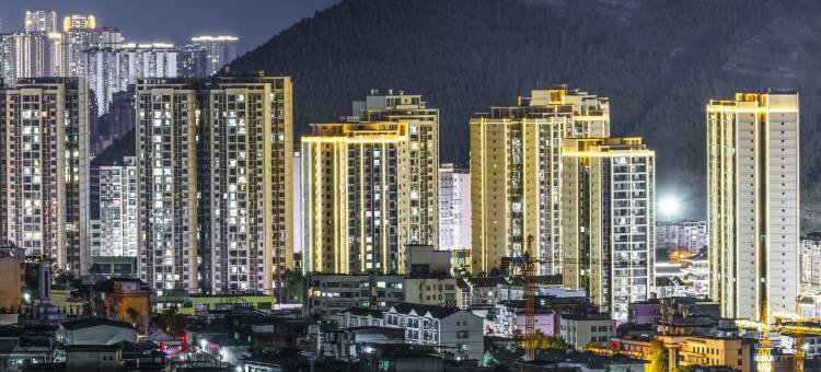 古蔺皇家公馆酒店(天立酒街人民法院店)图片