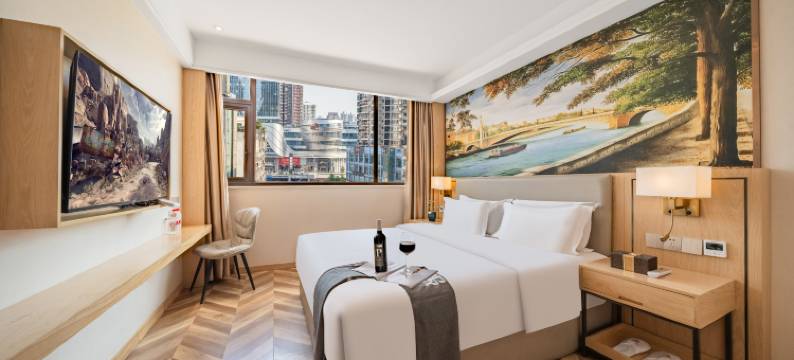 重庆浅时光度假酒店(沙坪坝高铁站三峡广场店)图片