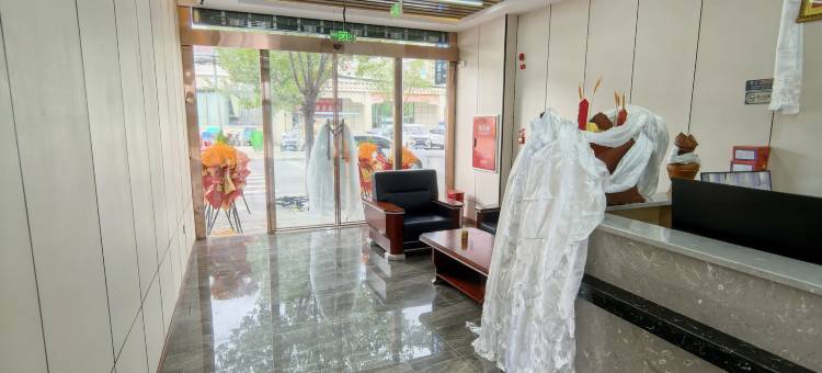 福家院菩巴康桑酒店图片