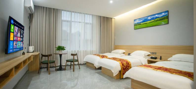 尼勒克花漾云栖民宿图片