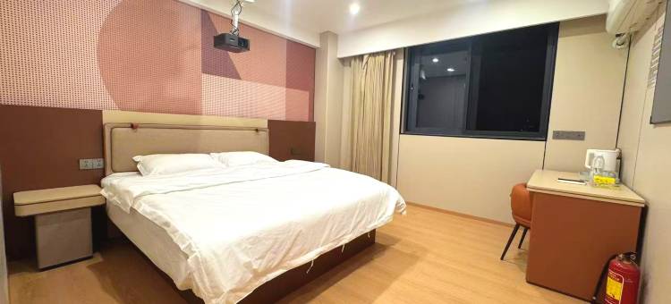 镇江精品公寓(乐达广场店)图片