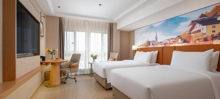 维也纳酒店(乌鲁木齐天山国际机场新天润店)图片