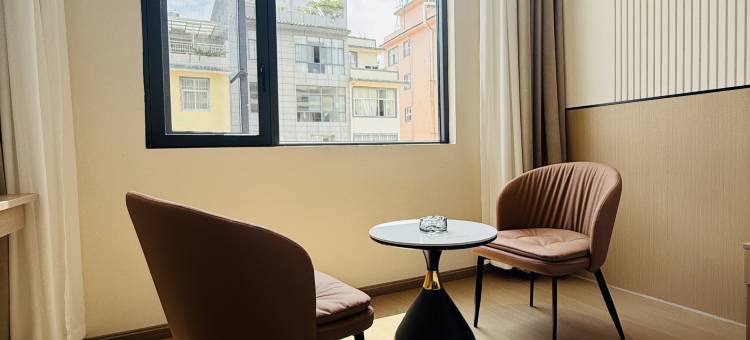 易门豪晨酒店图片