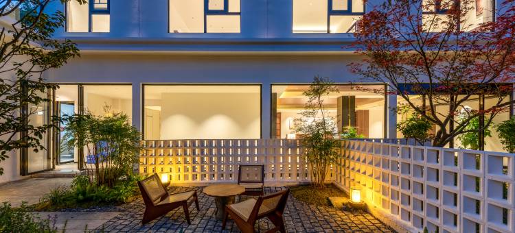 梵净山见山云筑民宿(景区东门店)图片